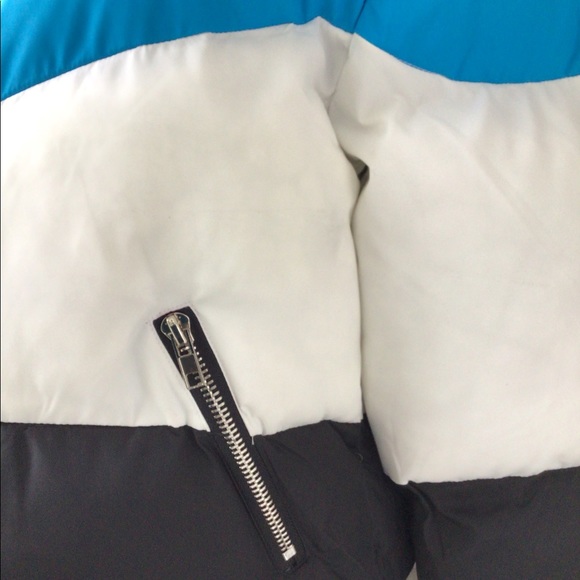 NWT Puffer Jacket - Picture 11 of 13